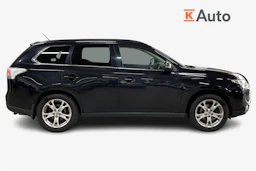 Musta Mitsubishi Outlander 2014 kuva 5.