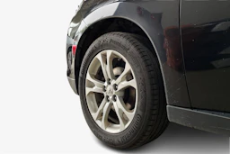 Musta Mitsubishi Outlander 2014 kuva 9.