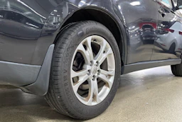 Musta Mitsubishi Outlander 2014 kuva 10.
