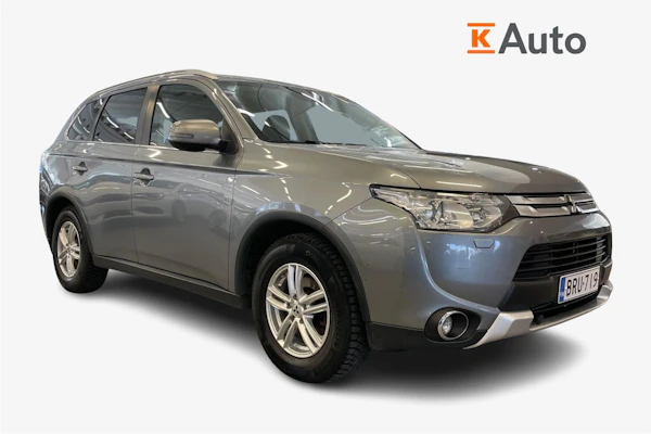 Mitsubishi Outlander 2,2 DI-D Instyle NAVI AT 4WD 7P