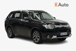 Musta Mitsubishi Outlander 2015 kuva 1.