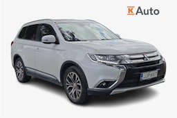 valkoinen Mitsubishi Outlander 2015 kuva 1.