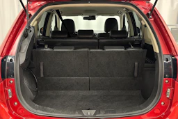 punainen Mitsubishi Outlander 2016 kuva 22.