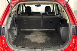 punainen Mitsubishi Outlander 2016 kuva 23.