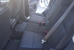 sininen Mitsubishi Outlander 2017 kuva 8.