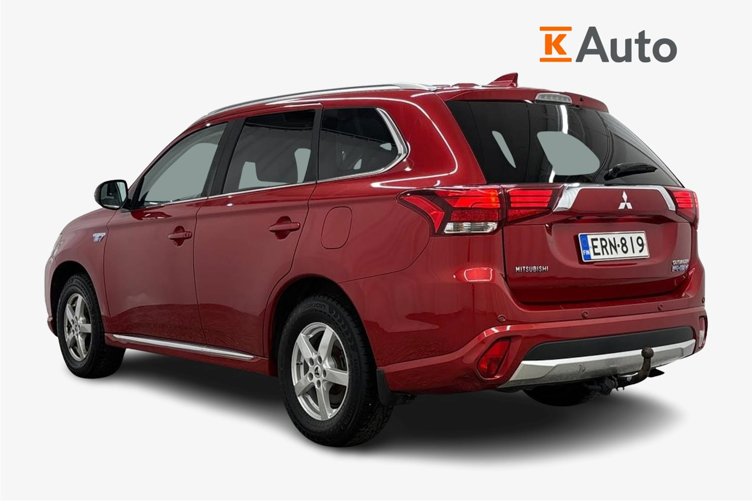 Punainen Mitsubishi Outlander 2018 kuva 2.