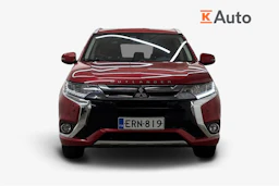 Punainen Mitsubishi Outlander 2018 kuva 4.