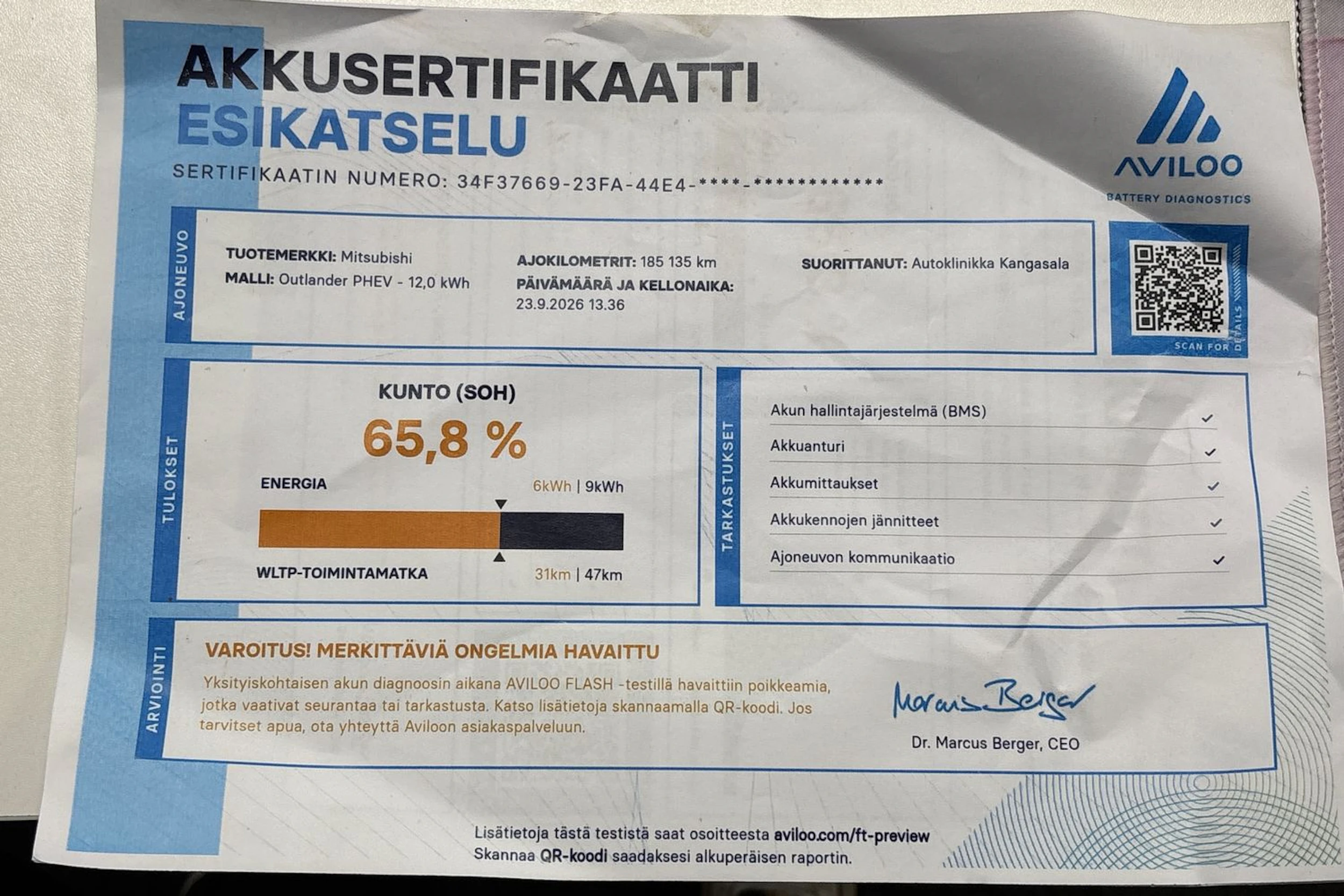 Punainen Mitsubishi Outlander 2018 kuva 29.