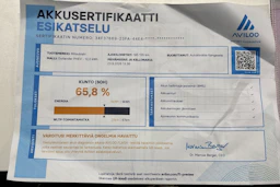 Punainen Mitsubishi Outlander 2018 kuva 29.