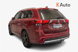 punainen Mitsubishi Outlander 2018 kuva 2.