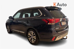 sininen Mitsubishi Outlander 2019 kuva 2.