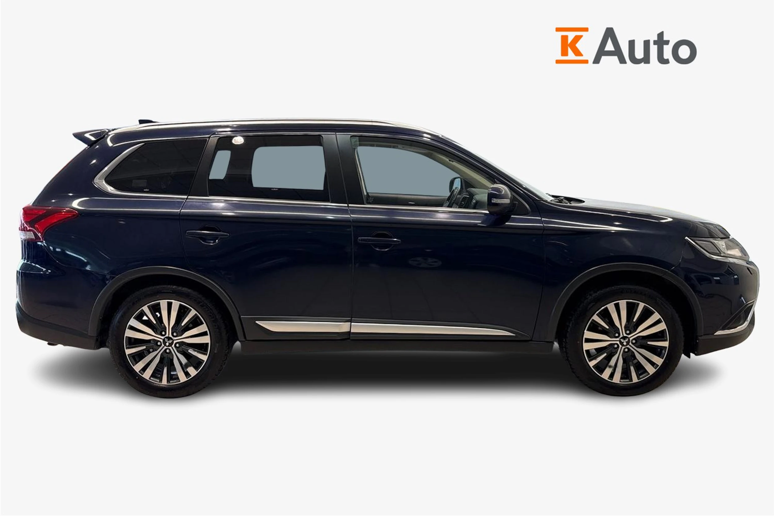 sininen Mitsubishi Outlander 2019 kuva 5.