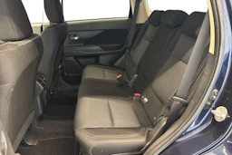 sininen Mitsubishi Outlander 2019 kuva 8.
