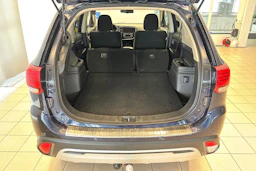 sininen Mitsubishi Outlander 2019 kuva 14.