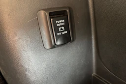 sininen Mitsubishi Outlander 2019 kuva 15.