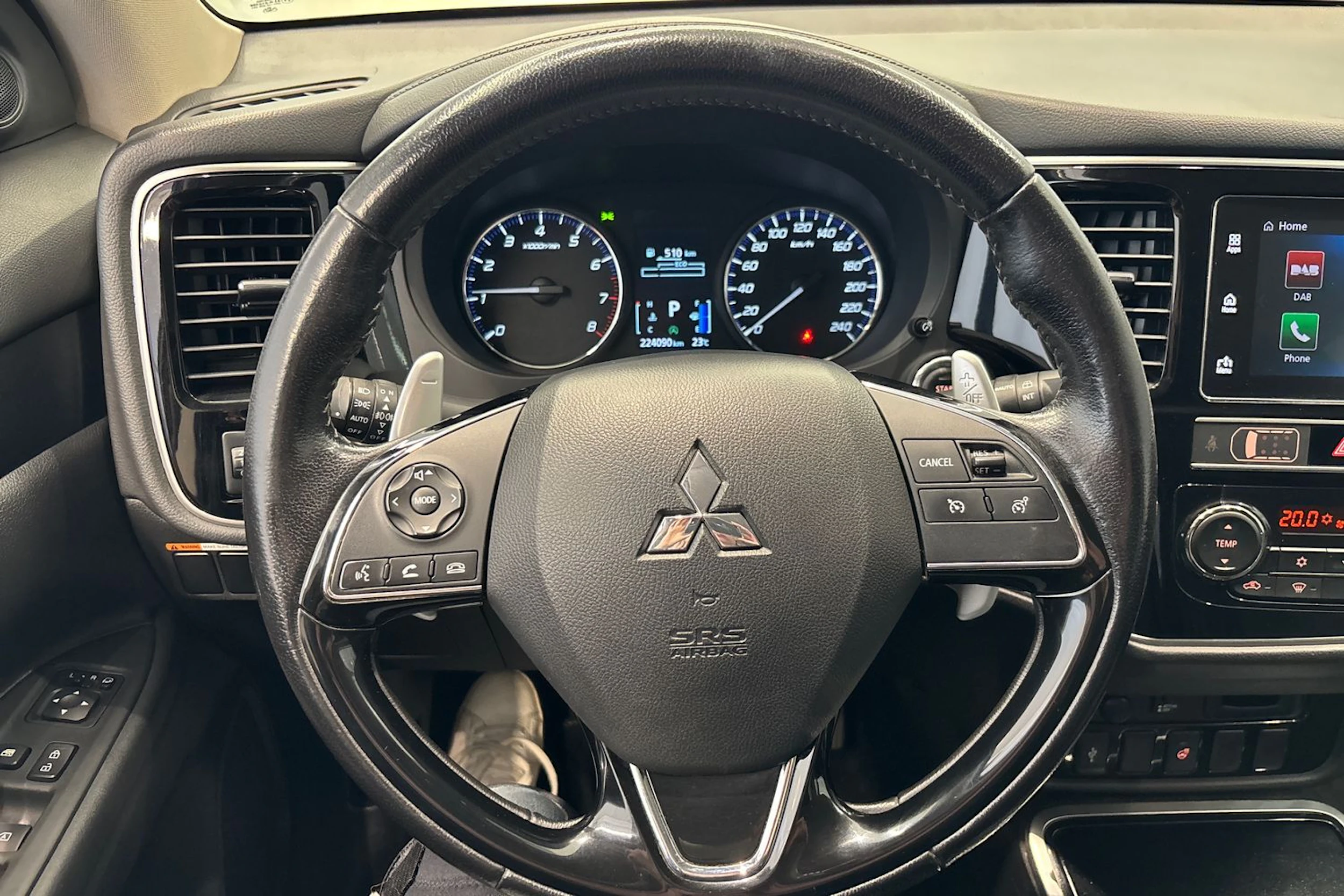 sininen Mitsubishi Outlander 2019 kuva 17.