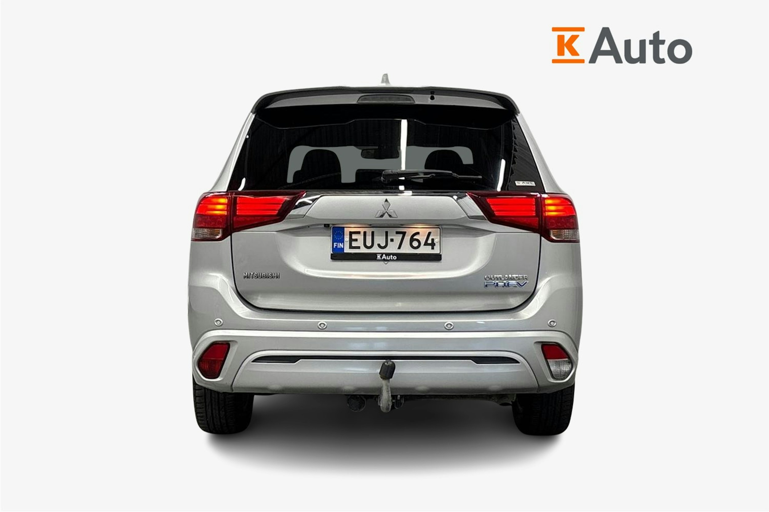 harmaa Mitsubishi Outlander 2019 kuva 3.