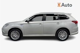harmaa Mitsubishi Outlander 2019 kuva 6.