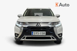 valkoinen Mitsubishi Outlander 2019 kuva 4.