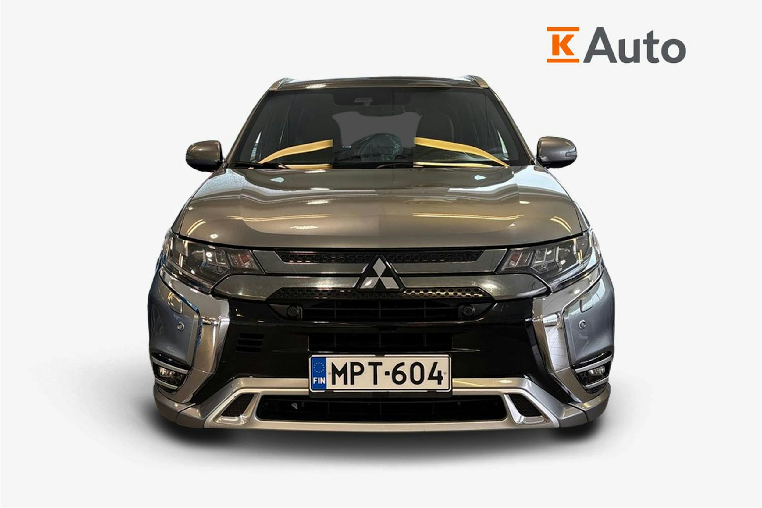 Harmaa Mitsubishi Outlander 2020 kuva 5.
