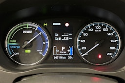 Harmaa Mitsubishi Outlander 2020 kuva 18.
