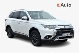Valkoinen Mitsubishi Outlander 2020 kuva 1.