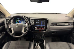 ruskea (beige) Mitsubishi Outlander PHEV 2020 kuva 7.