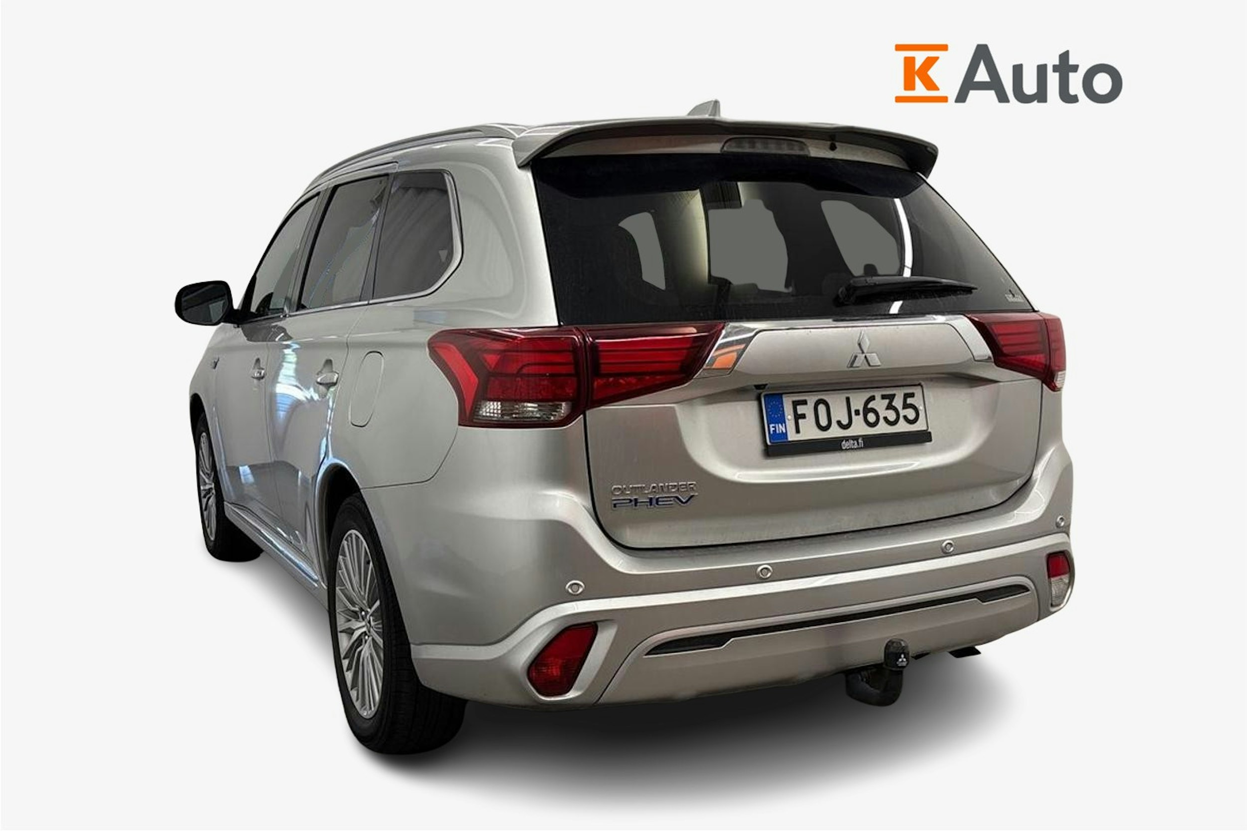harmaa Mitsubishi Outlander 2021 kuva 2.