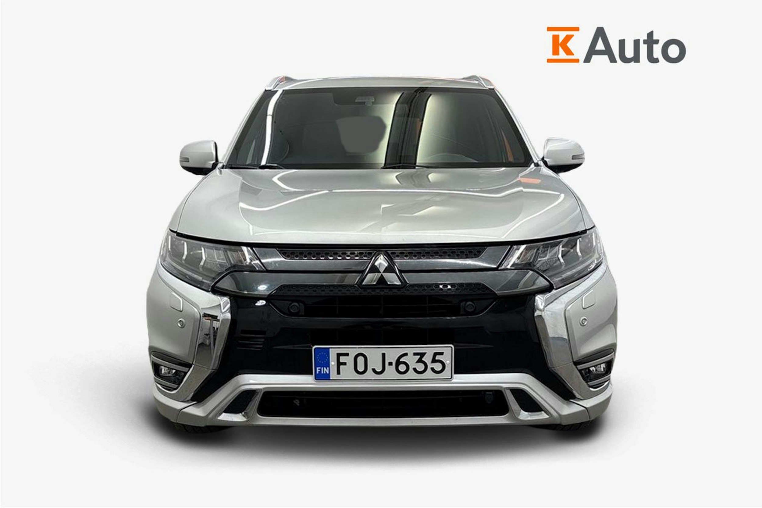 harmaa Mitsubishi Outlander 2021 kuva 5.