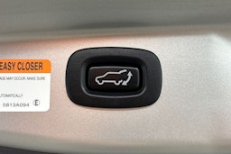harmaa Mitsubishi Outlander 2021 kuva 27.