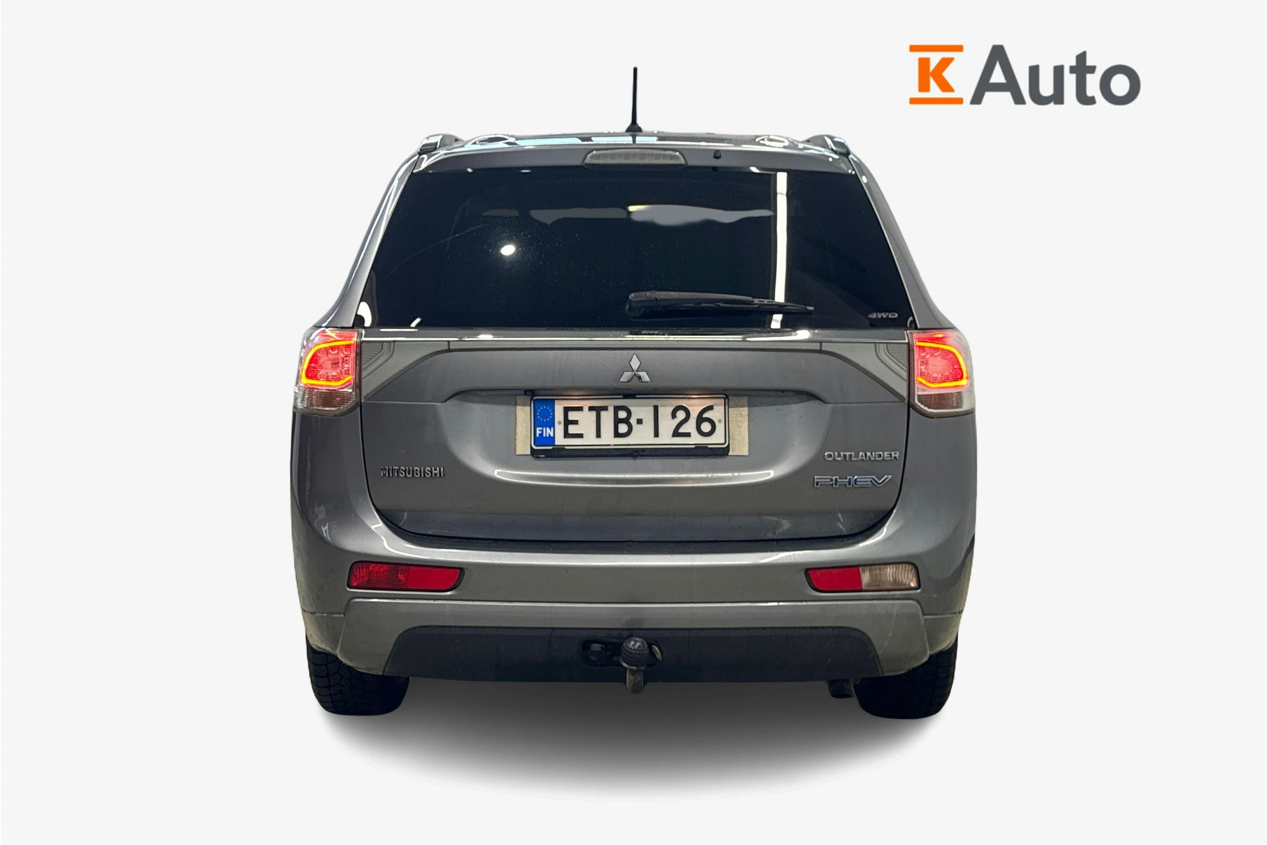 harmaa Mitsubishi Outlander PHEV 2014 kuva 3.