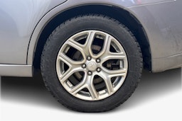 harmaa Mitsubishi Outlander PHEV 2014 kuva 9.