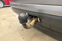 harmaa Mitsubishi Outlander PHEV 2014 kuva 22.