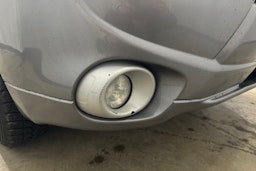 harmaa Mitsubishi Outlander PHEV 2014 kuva 28.