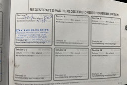 Valkoinen Mitsubishi Outlander PHEV 2014 kuva 25.