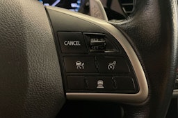 harmaa Mitsubishi Outlander PHEV 2015 kuva 20.