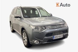 Harmaa Mitsubishi Outlander PHEV 2015 kuva 1.