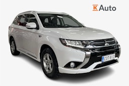 Valkoinen Mitsubishi Outlander PHEV 2015 kuva 1.