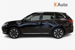 musta Mitsubishi Outlander PHEV 2015 kuva 6.