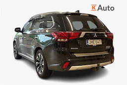 musta Mitsubishi Outlander PHEV 2015 kuva 2.