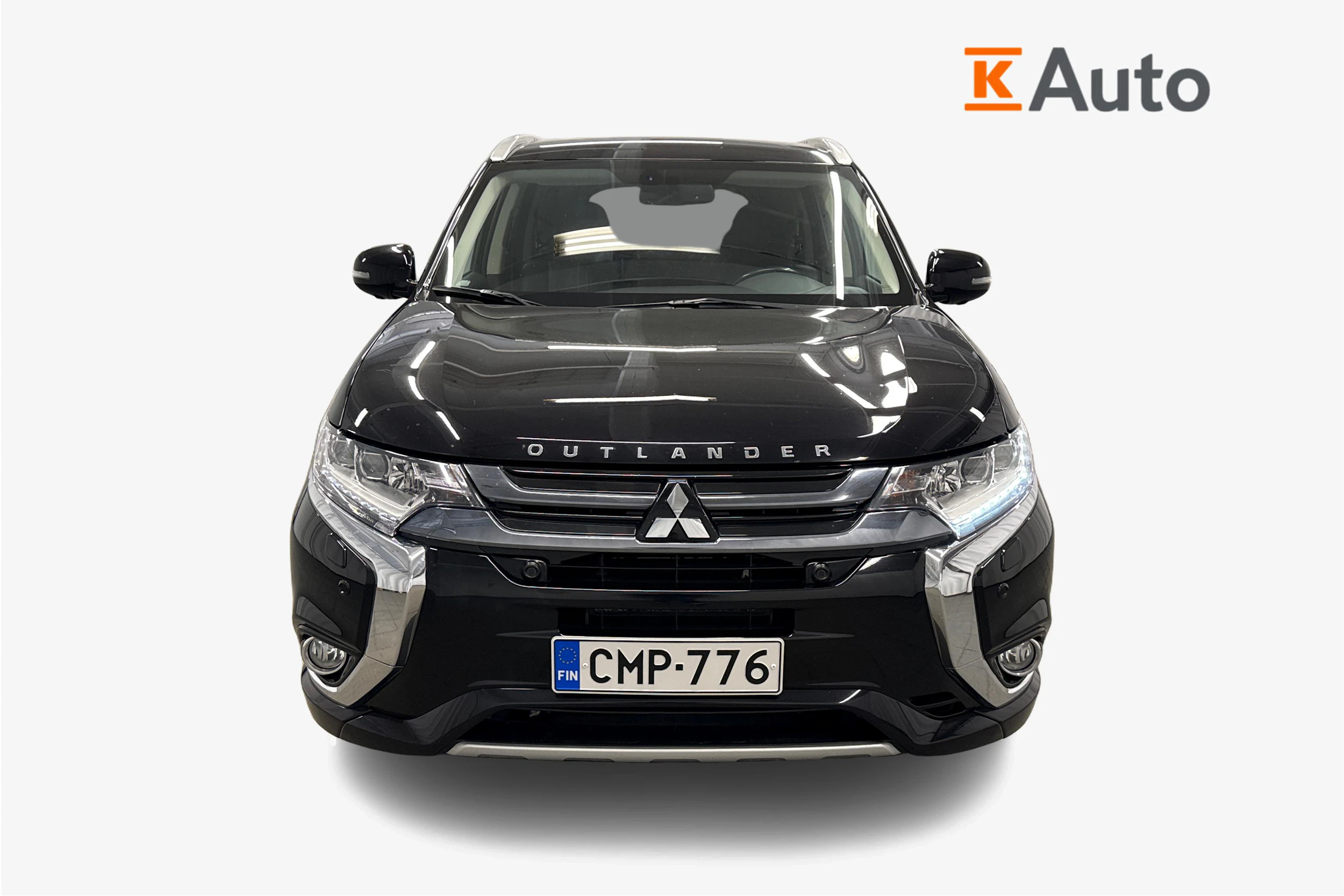 Musta Mitsubishi Outlander PHEV 2016 kuva 5.