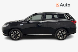 Musta Mitsubishi Outlander PHEV 2016 kuva 7.