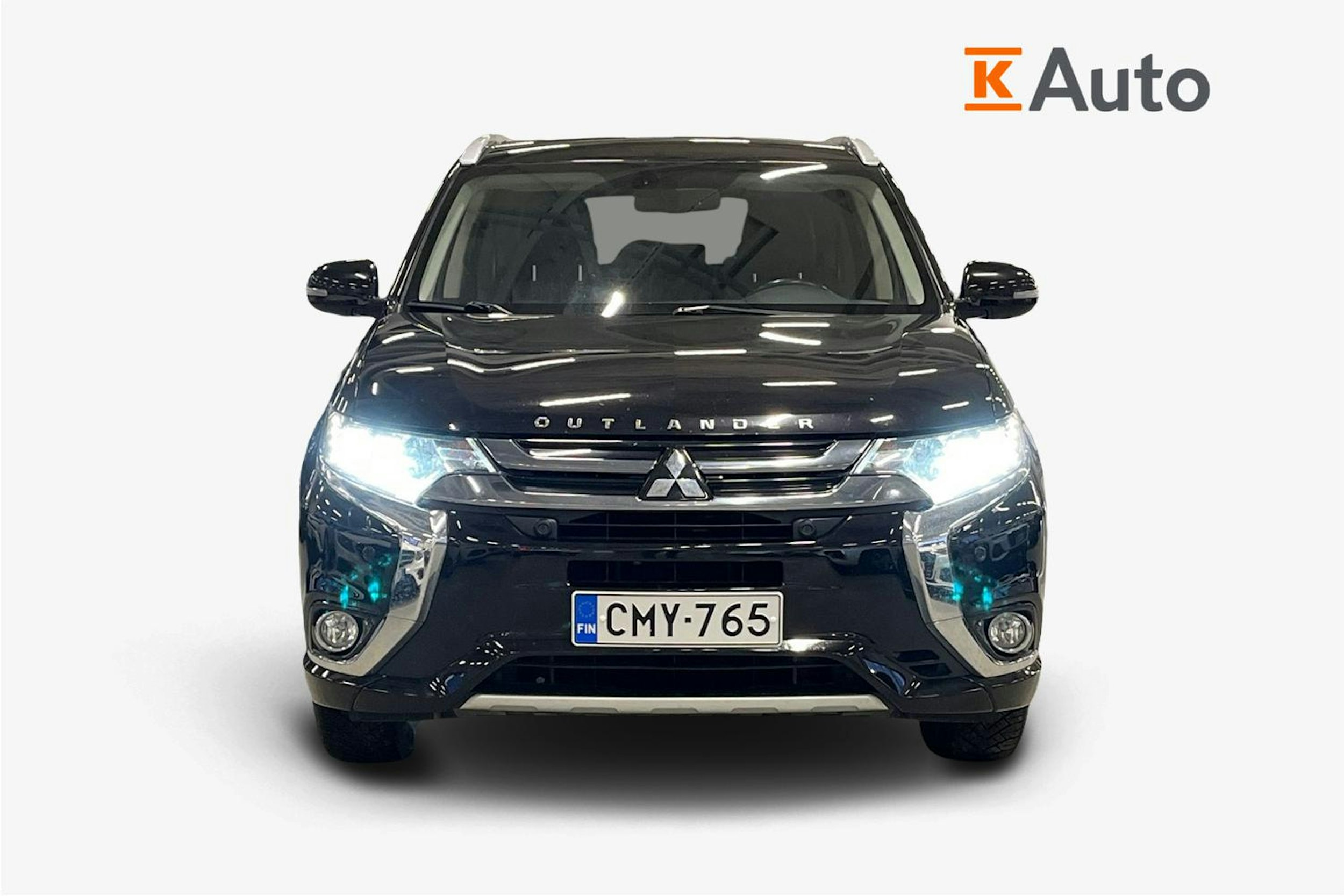 musta Mitsubishi Outlander PHEV 2016 kuva 5.