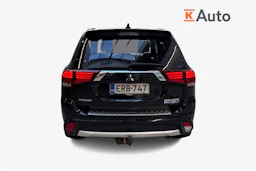 musta Mitsubishi Outlander PHEV 2017 kuva 3.