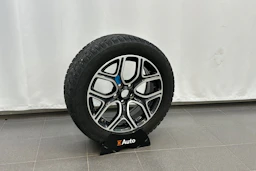 valkoinen Mitsubishi Outlander PHEV 2017 kuva 31.
