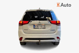 valkoinen Mitsubishi Outlander PHEV 2018 kuva 3.