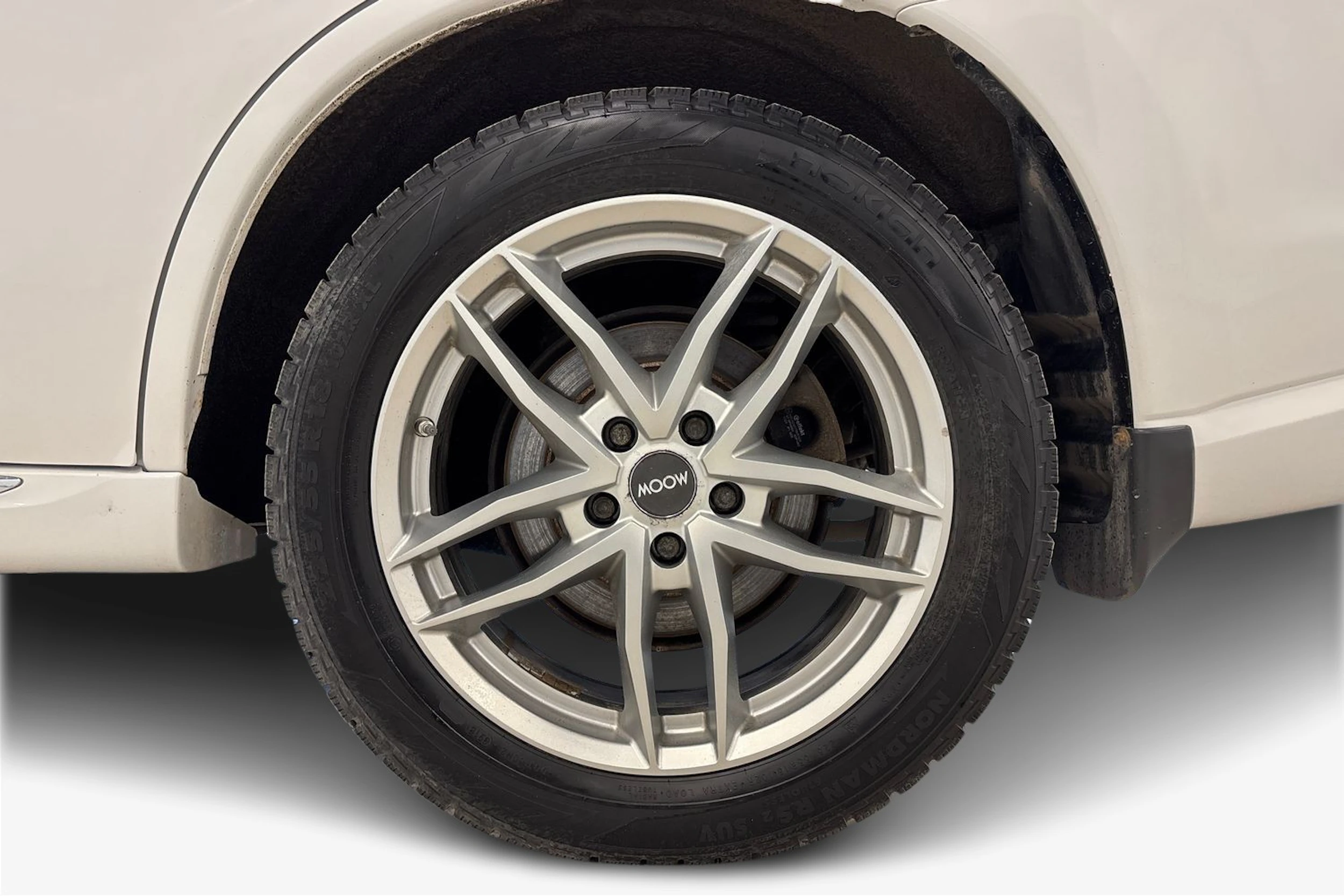 valkoinen Mitsubishi Outlander PHEV 2018 kuva 9.