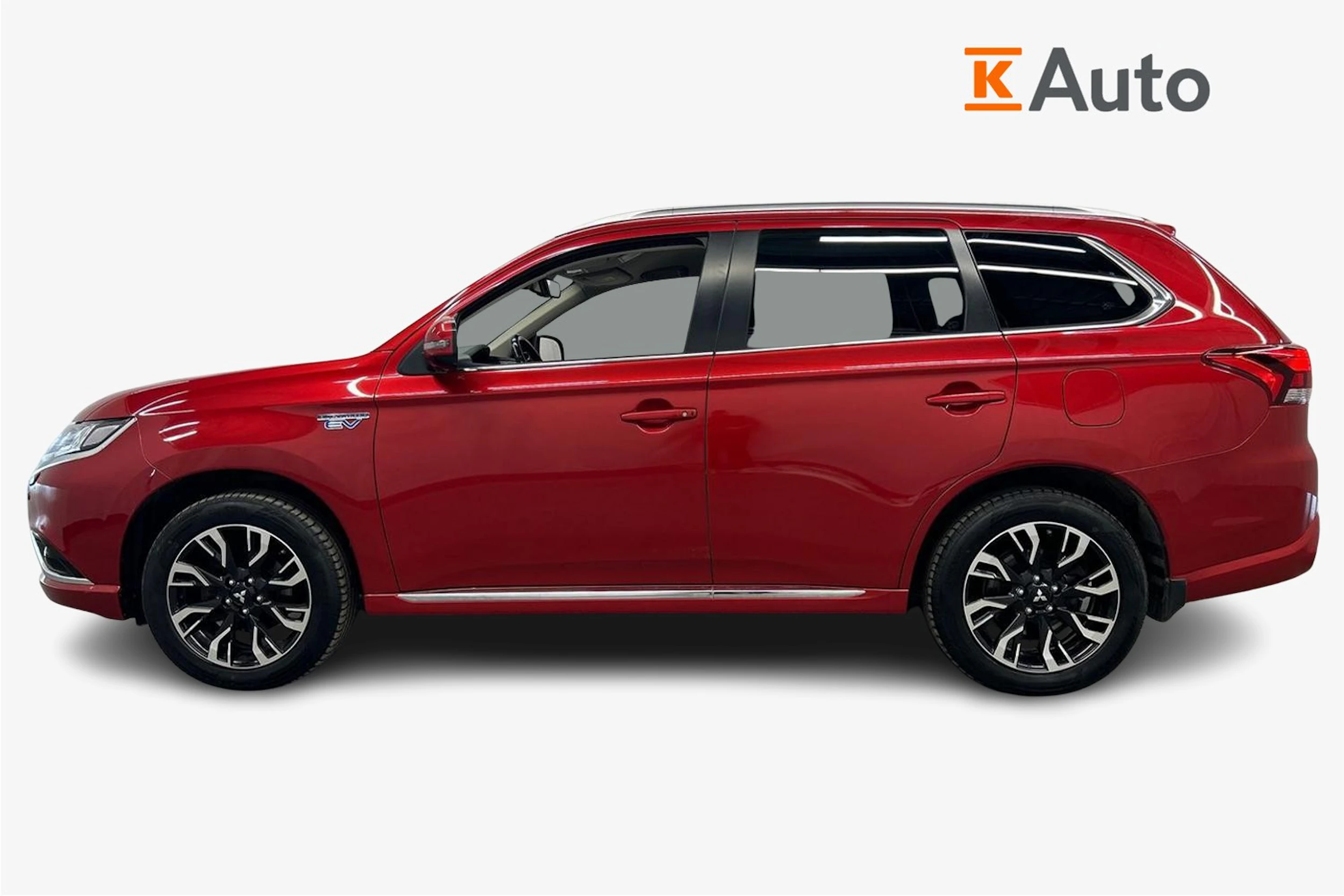 Punainen Mitsubishi Outlander PHEV 2018 kuva 5.