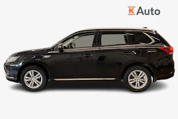 Musta Mitsubishi Outlander PHEV 2018 kuva 5.