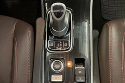 Musta Mitsubishi Outlander PHEV 2018 kuva 21.